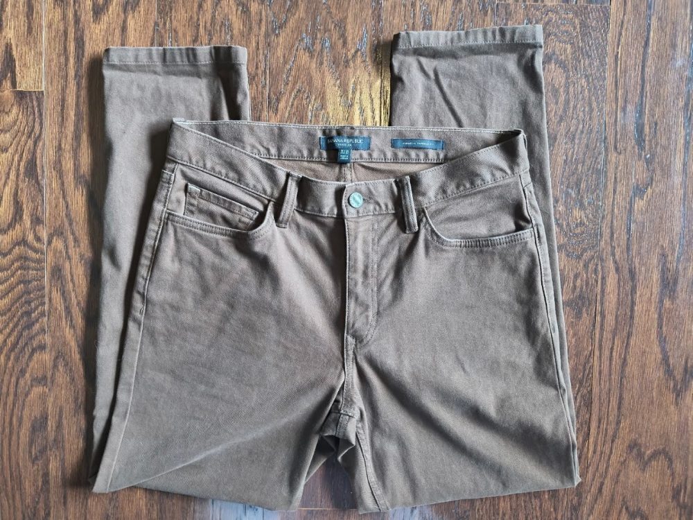 Banana Republic Traveler Pants Mens 30x27 Chocolate Athletic Tapered 744276-13